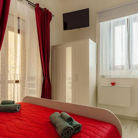 Casta Diva Holiday Rooms Katania Zewnętrze zdjęcie