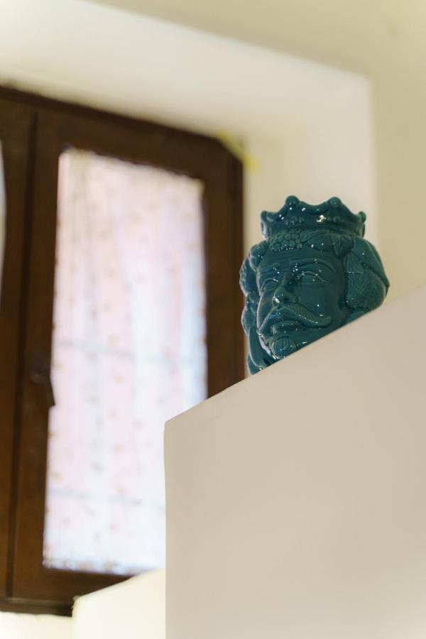 Casta Diva Holiday Rooms Katania Zewnętrze zdjęcie