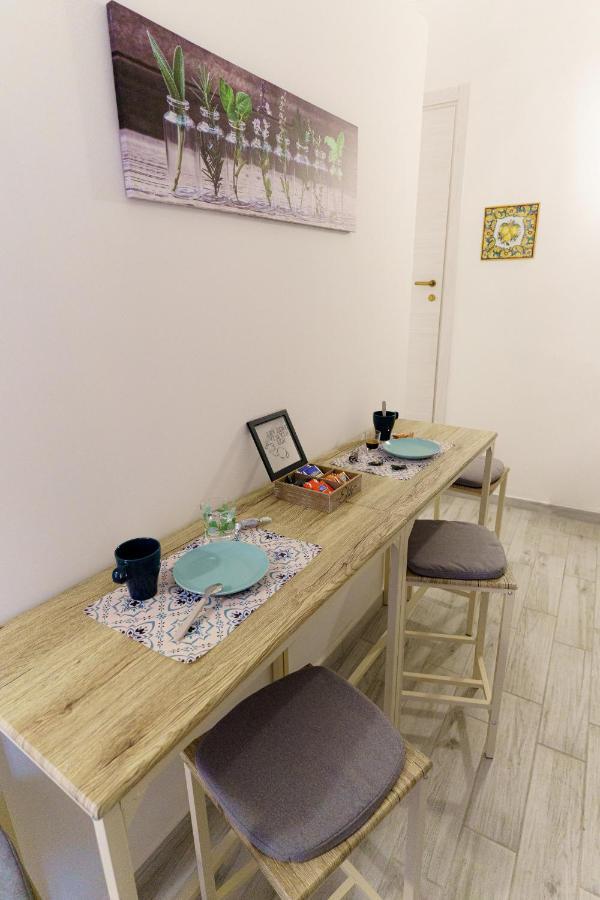 Casta Diva Holiday Rooms Katania Zewnętrze zdjęcie